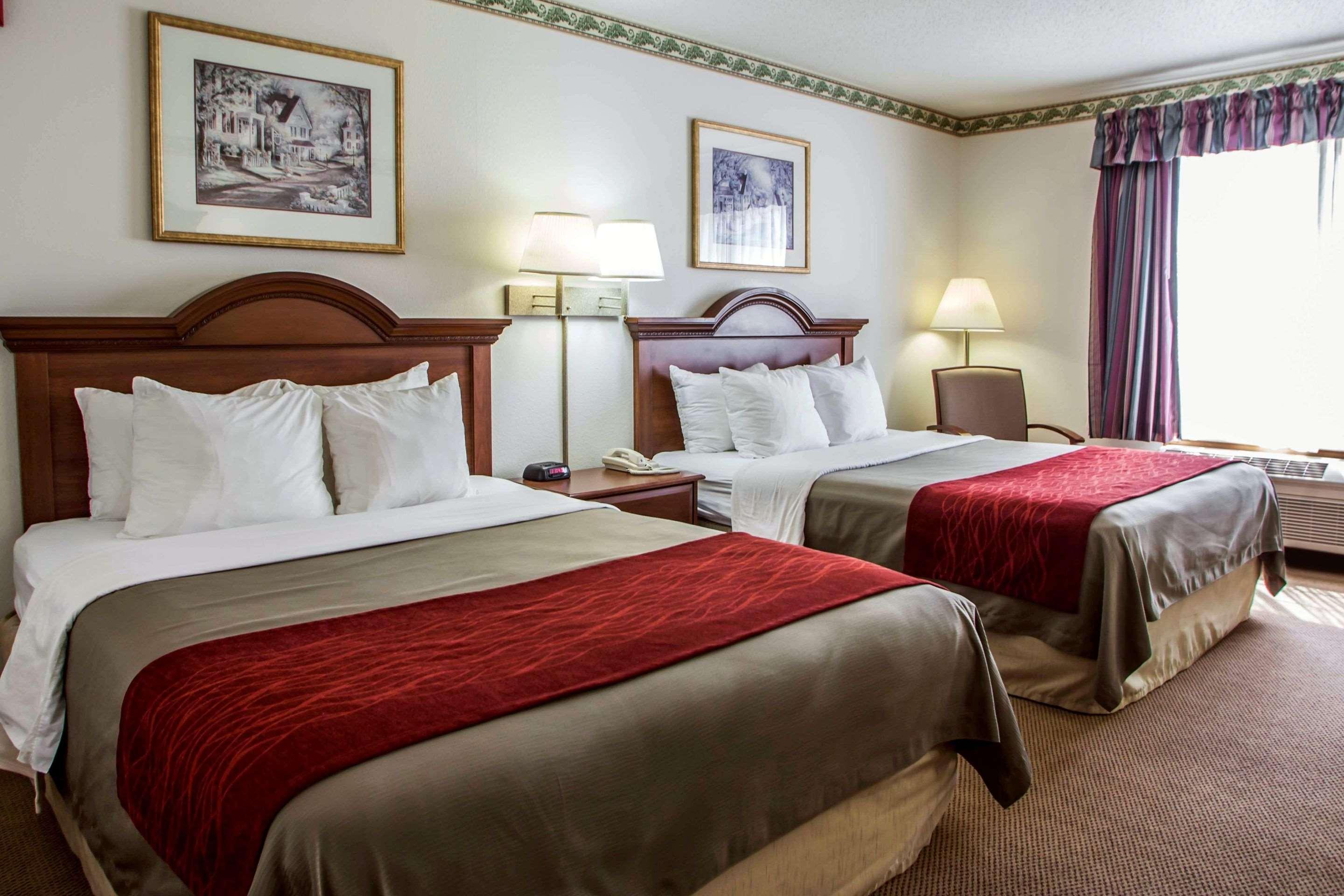 Comfort Inn & Suites Geneva- West Chicago Ngoại thất bức ảnh
