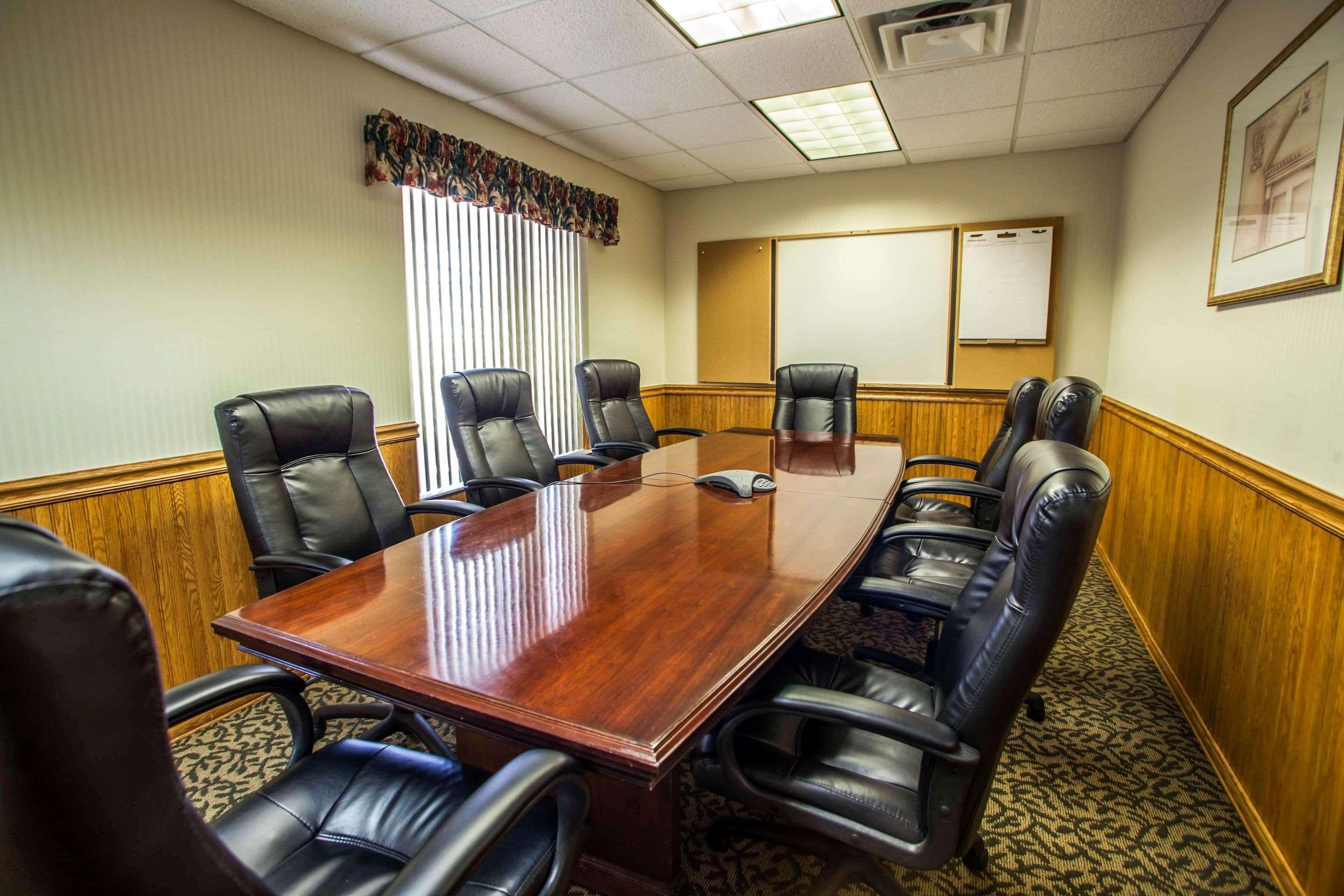 Comfort Inn & Suites Geneva- West Chicago Ngoại thất bức ảnh