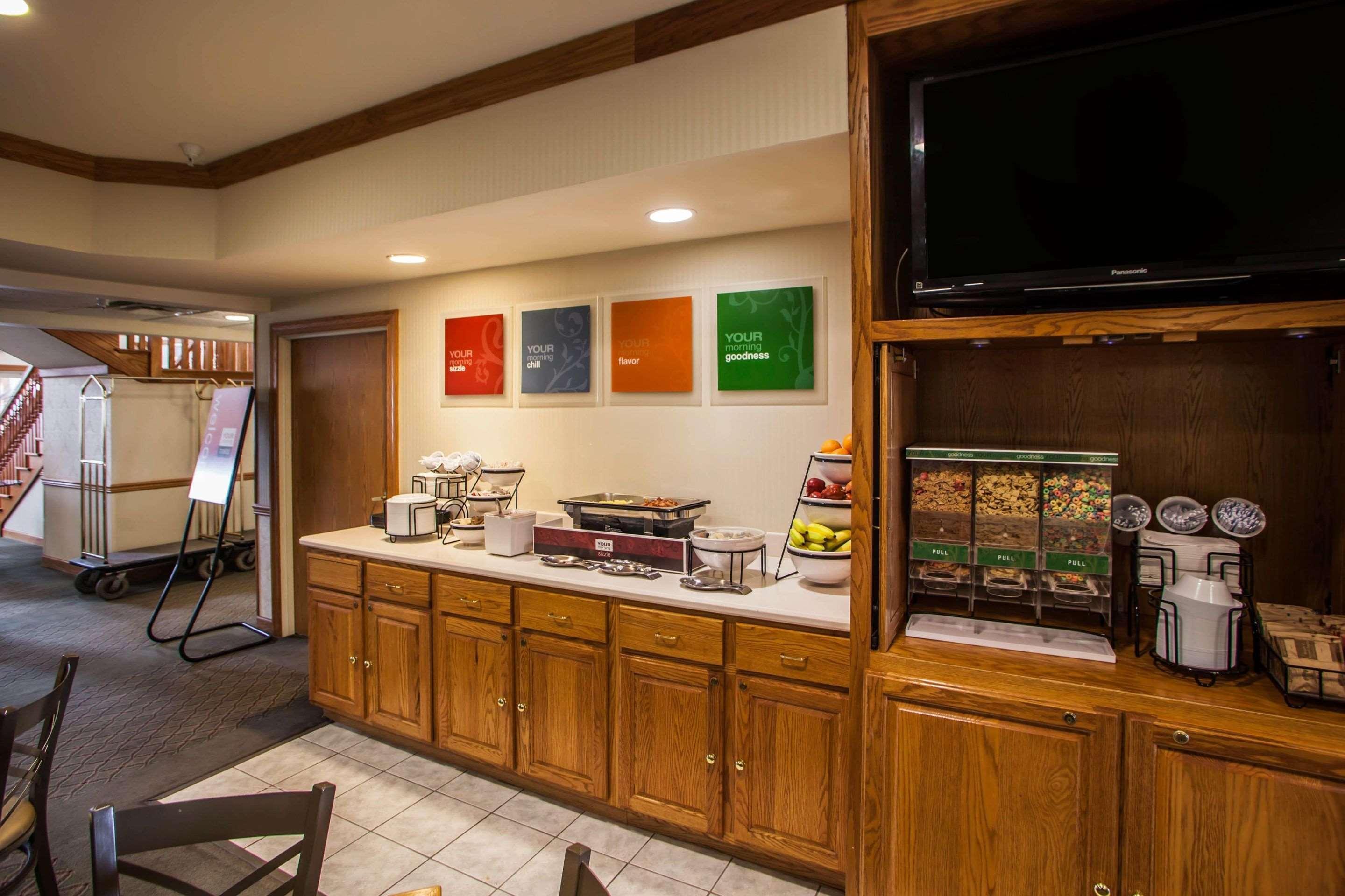 Comfort Inn & Suites Geneva- West Chicago Ngoại thất bức ảnh