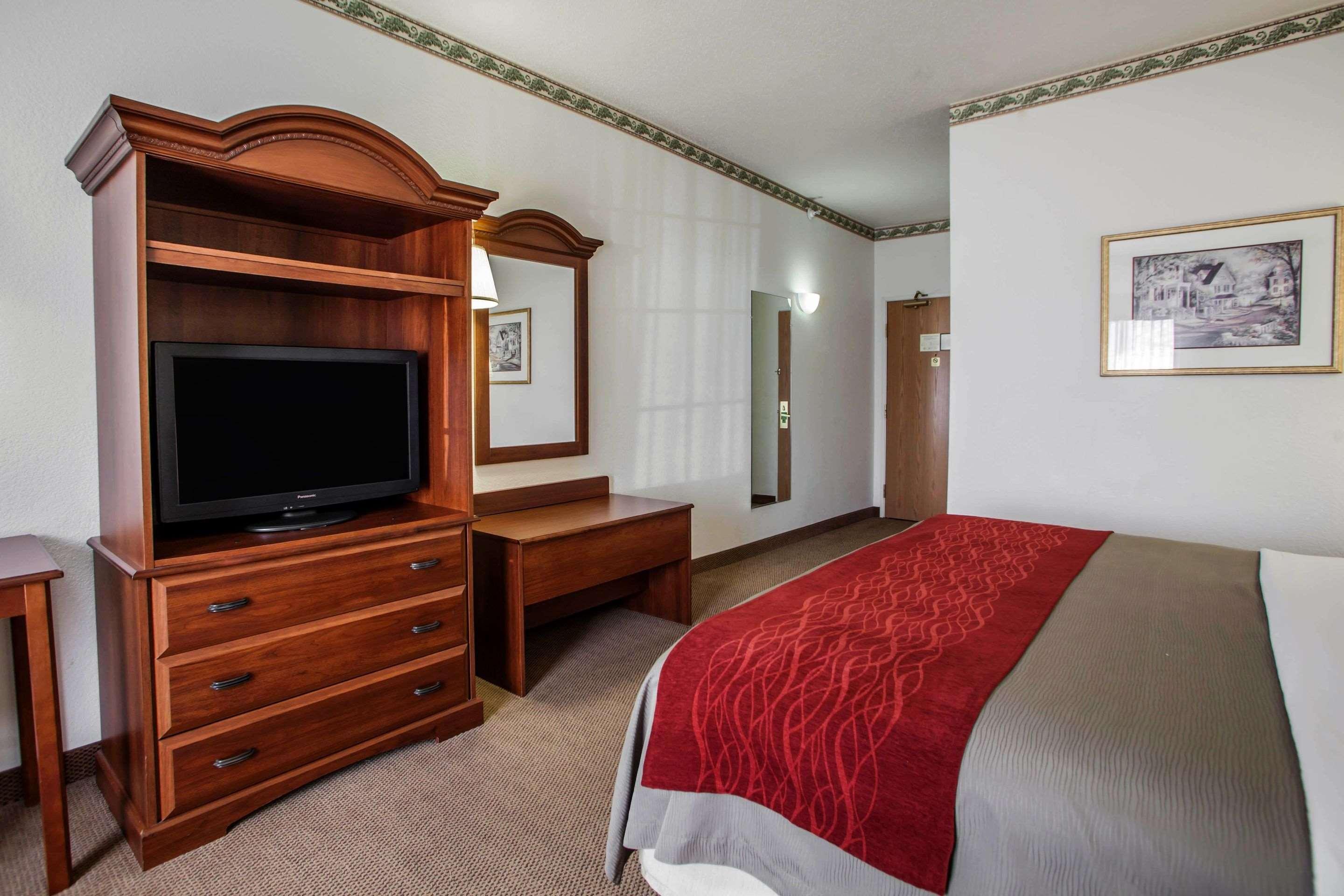 Comfort Inn & Suites Geneva- West Chicago Ngoại thất bức ảnh