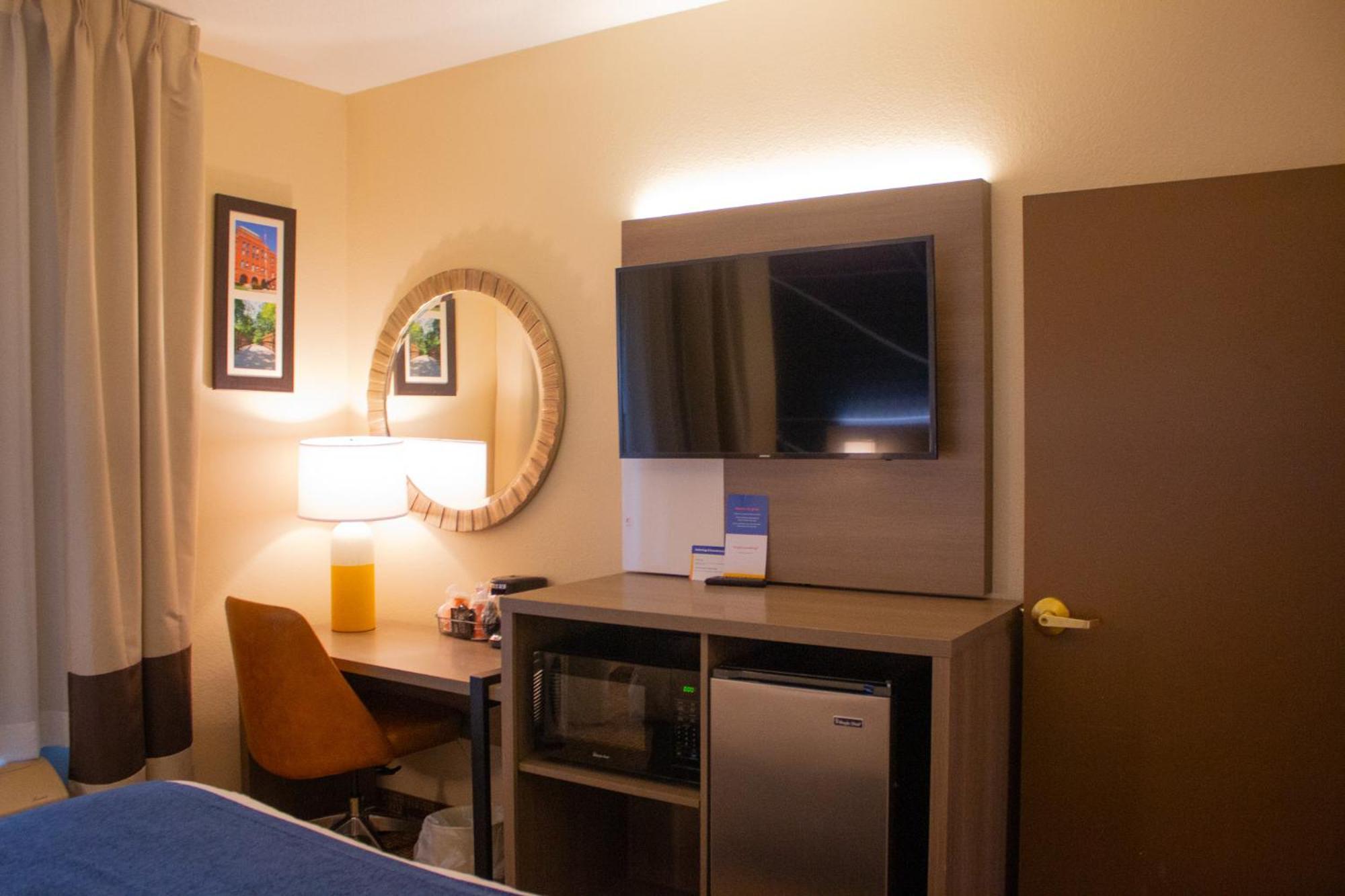 Comfort Inn & Suites Geneva- West Chicago Ngoại thất bức ảnh