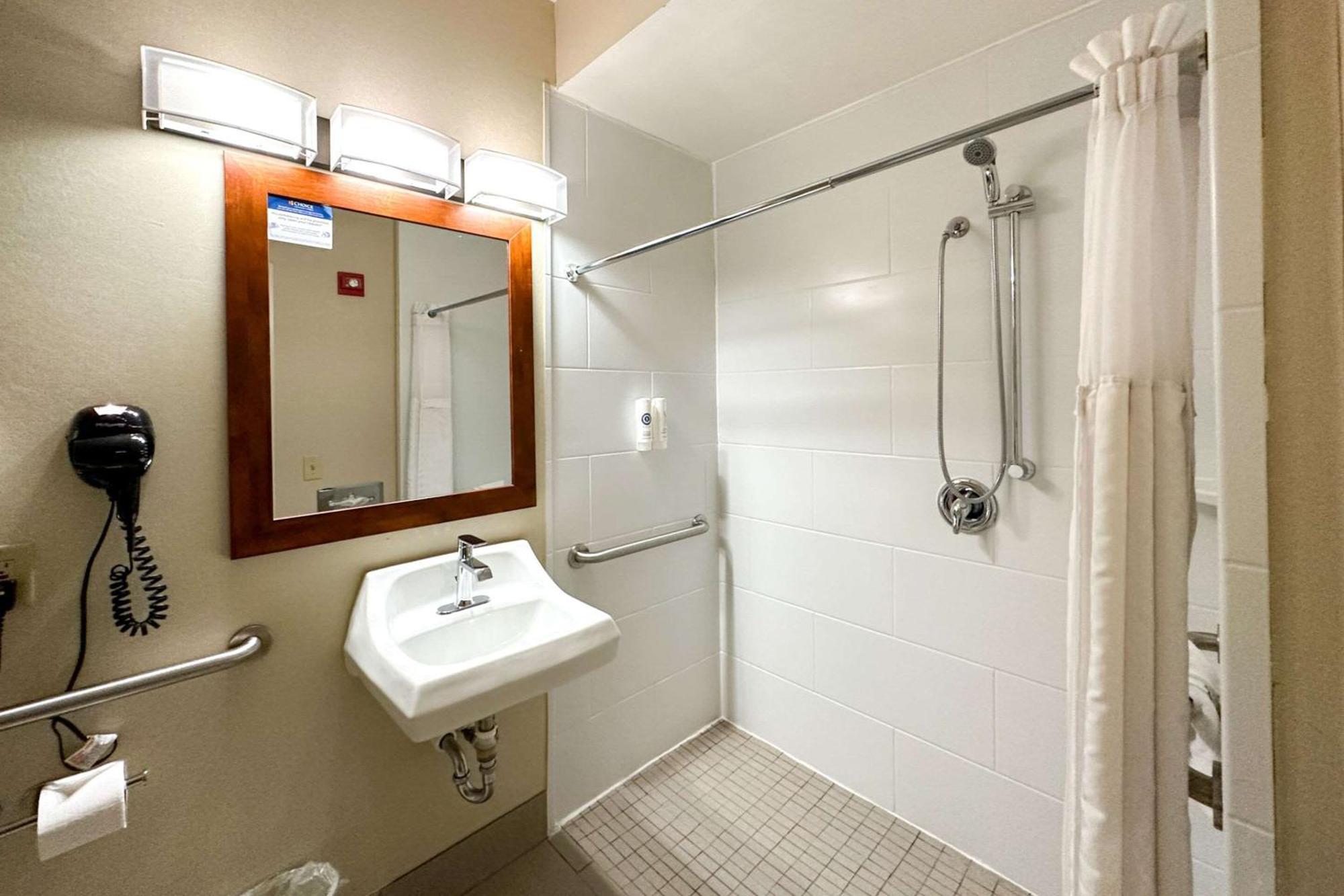 Comfort Inn & Suites Geneva- West Chicago Ngoại thất bức ảnh